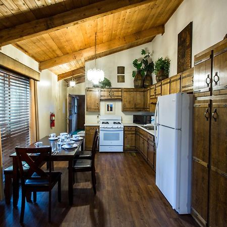Forrest Hills Mountain Resort Dahlonega Esterno foto
