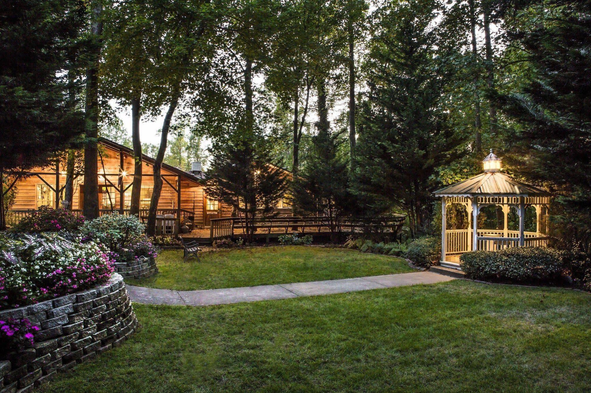 Forrest Hills Mountain Resort Dahlonega Esterno foto
